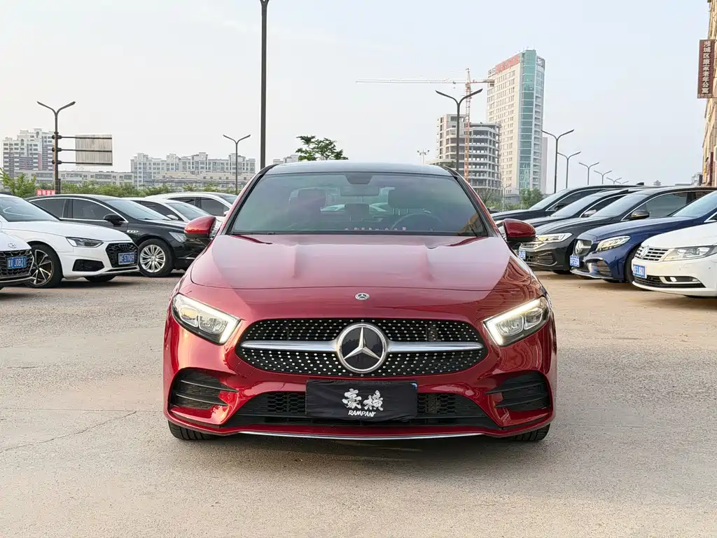 Mercedes-Benz A-Class 2020 — фото 2
