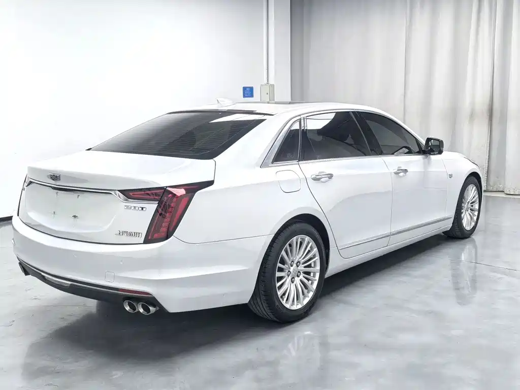 Cadillac CT6 2021 — фото 9