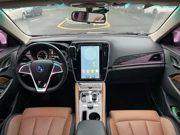 BYD Qin NEV 2017
