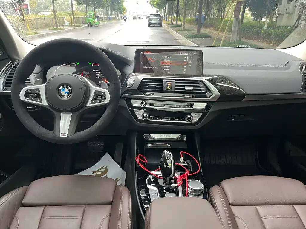 BMW X3 2021 — фото 8