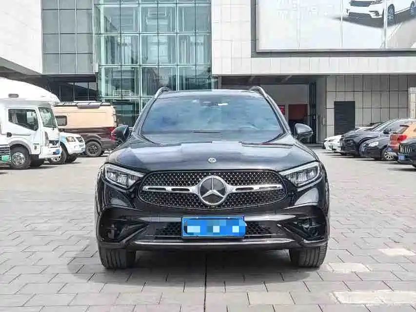 Mercedes-Benz GLC 2024
