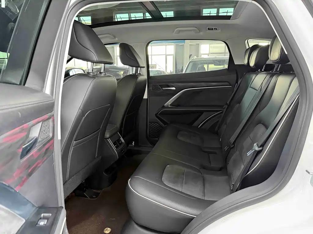 Haval H6 2023 — фото 15