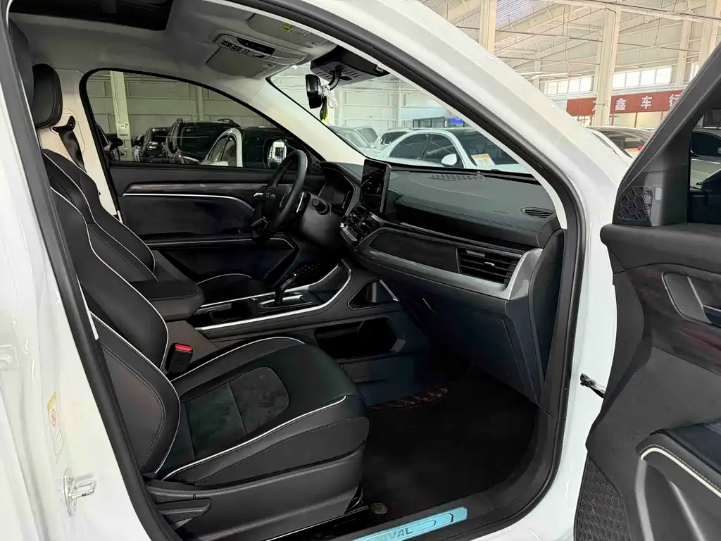 Haval H6 2023 — фото 17