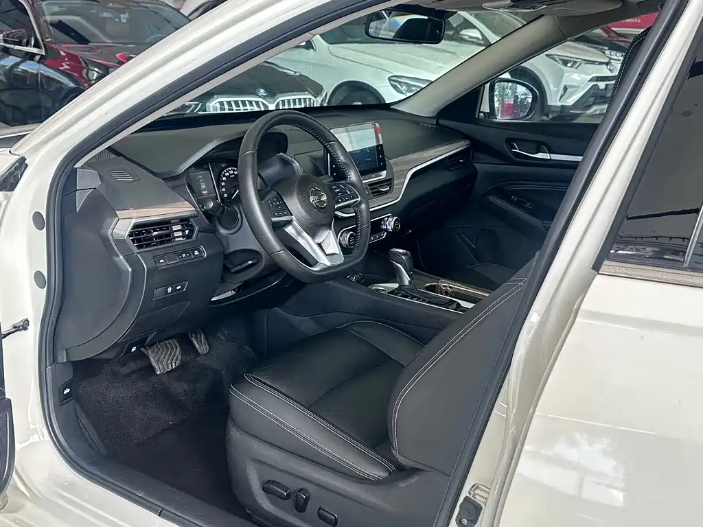 Nissan Teana 2021