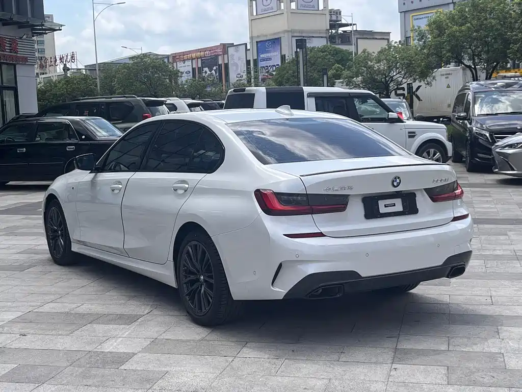 BMW 3 Series 2022