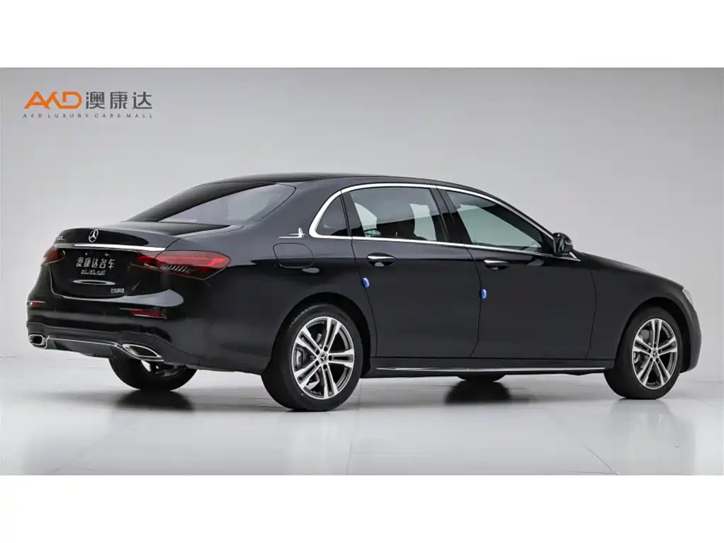 Mercedes-Benz E-Class 2023