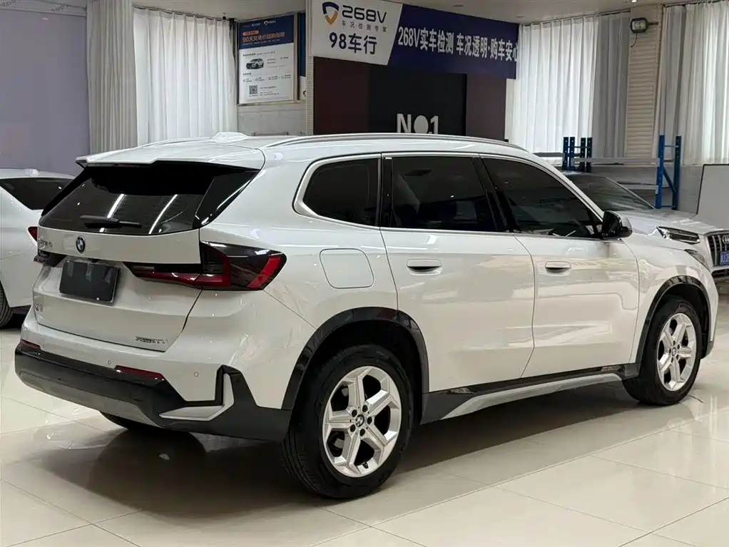 BMW X1 2024
