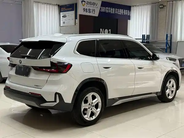 BMW X1 2024