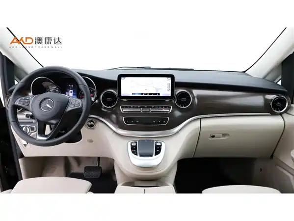 Mercedes-Benz V-Class 2024