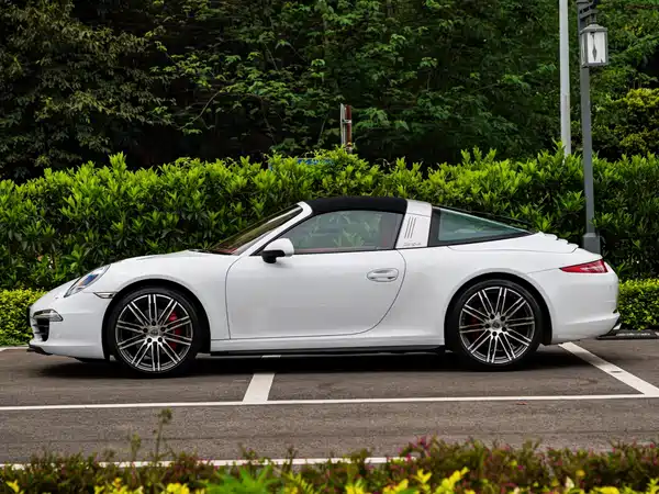 Porsche 911 2015