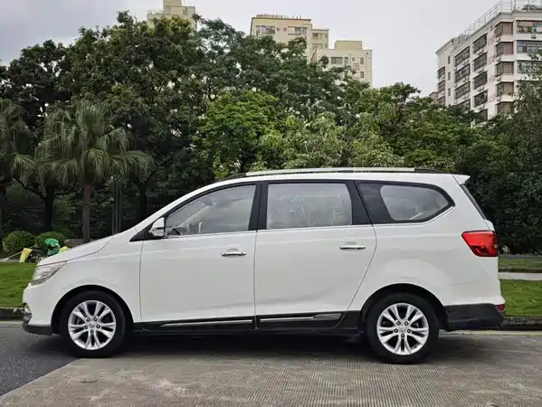 Baojun 730 2017