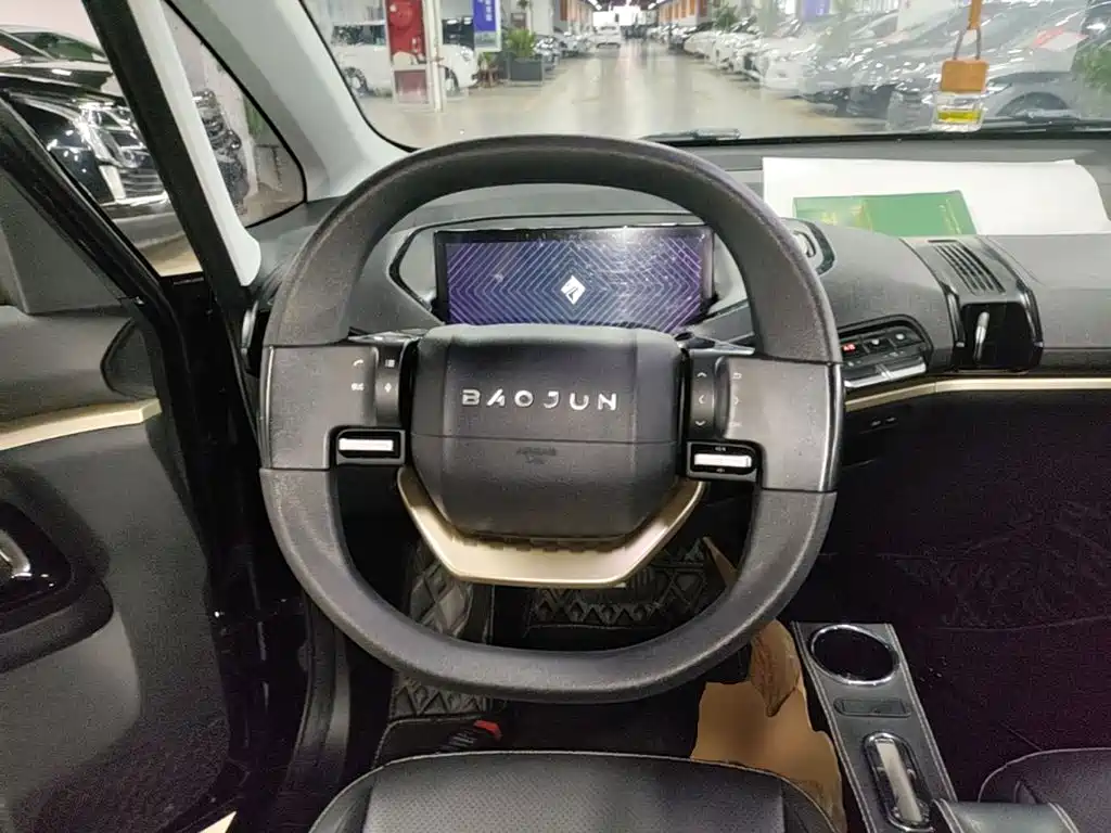 Baojun Kiwi EV 2021 — фото 11
