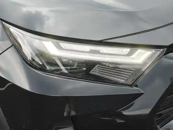 Toyota RAV4 2024