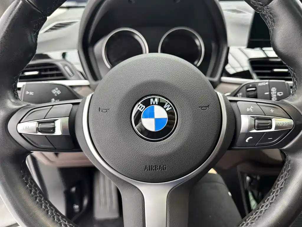 BMW X1 2022 — фото 13