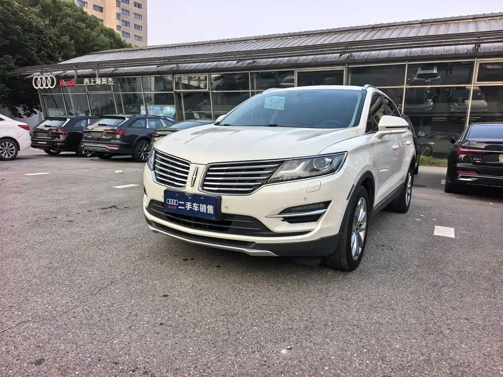Lincoln MKC 2017