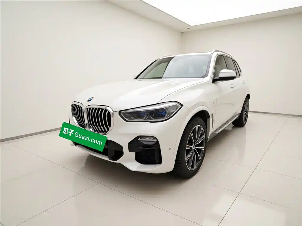 BMW X5 2019 — фото 1