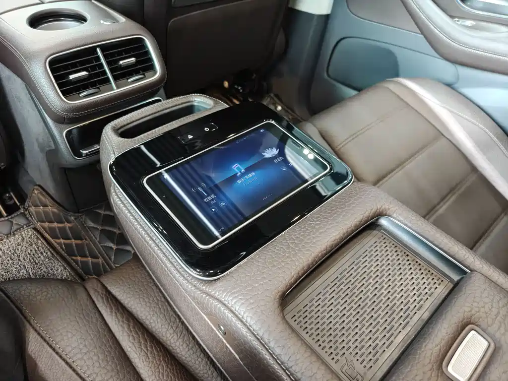 Mercedes-Benz GLS 2020 — фото 12