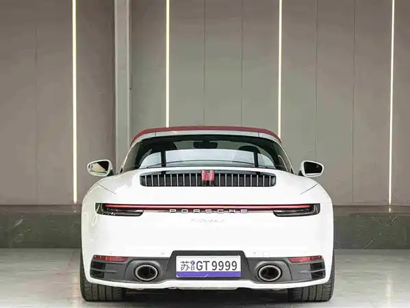 Porsche 911 2022