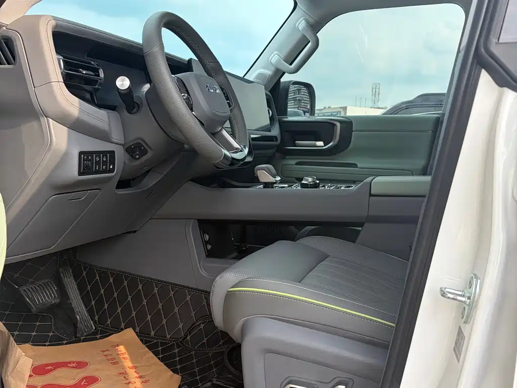 Beijing Off-Road BJ40 EREV 2025