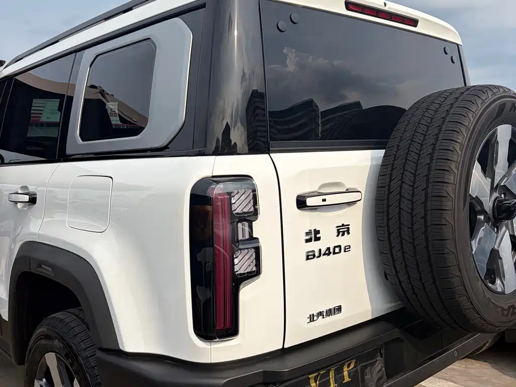 Beijing Off-Road BJ40 EREV 2025 — фото 18