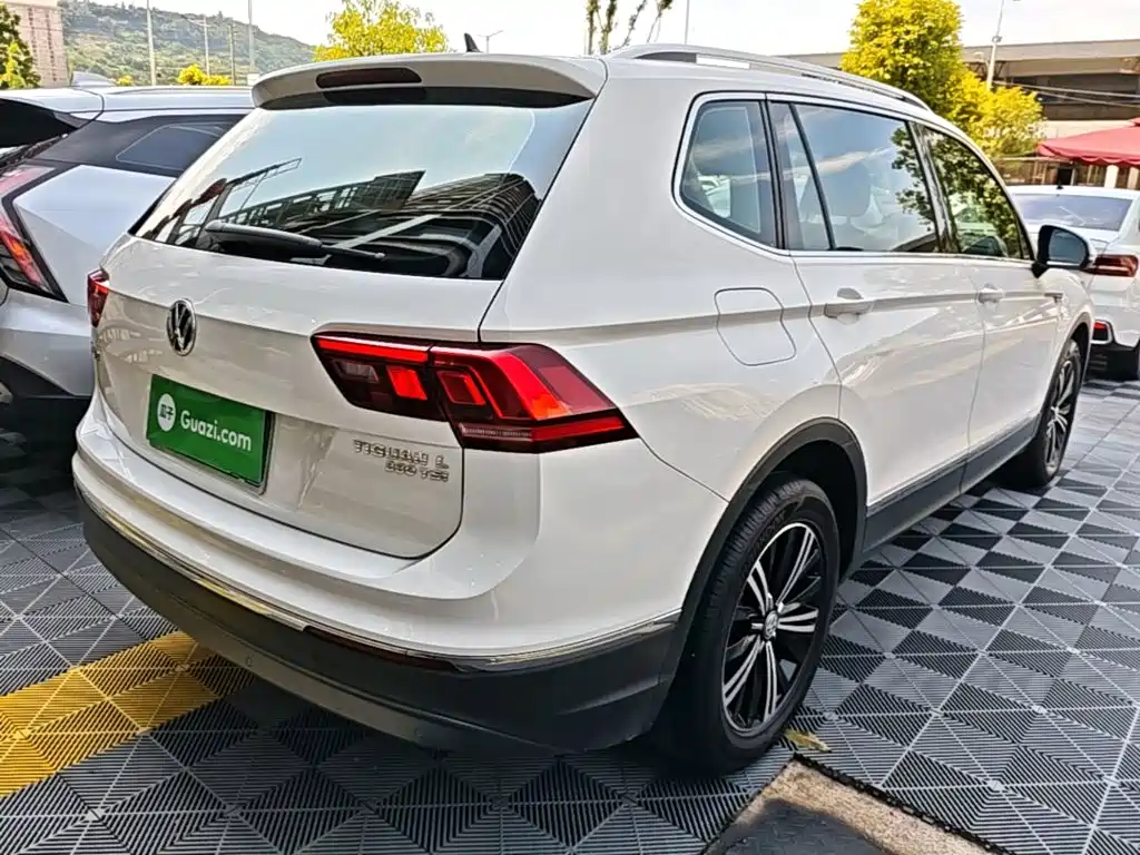 Volkswagen Tiguan L 2020