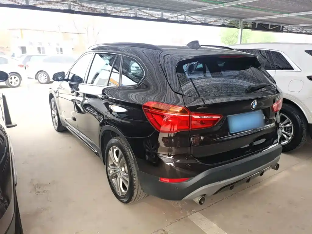 BMW X1 2018 — фото 23