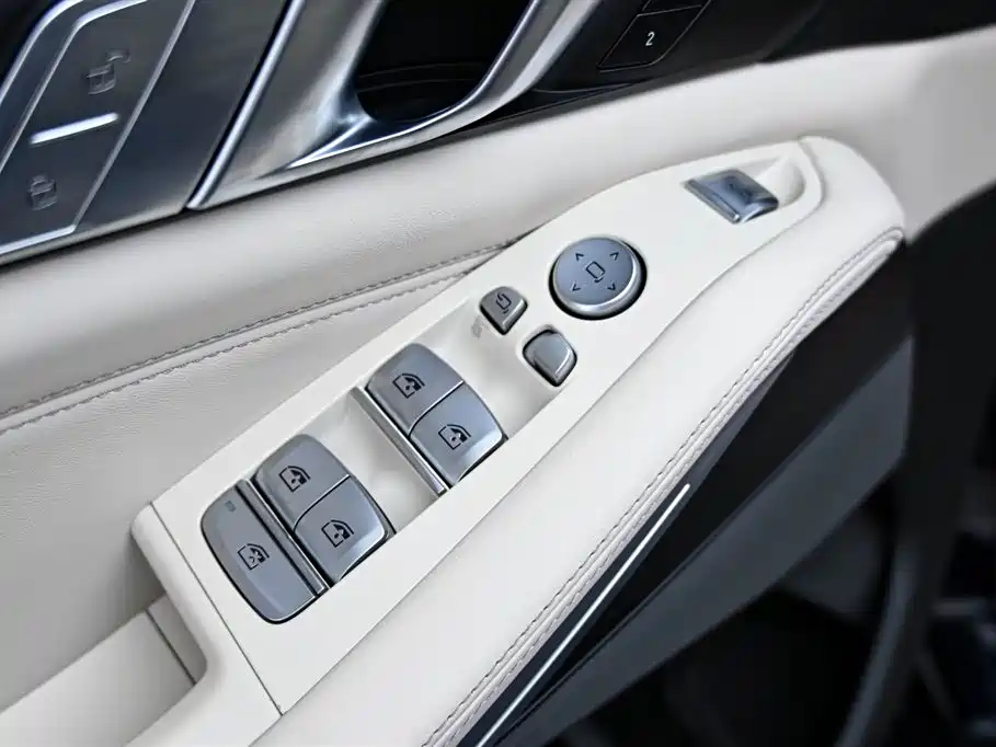 BMW X7 2022 — фото 22