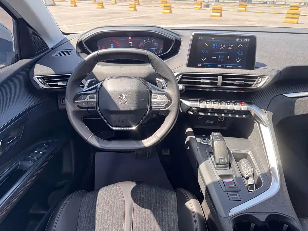 Peugeot 5008 2017 — фото 10