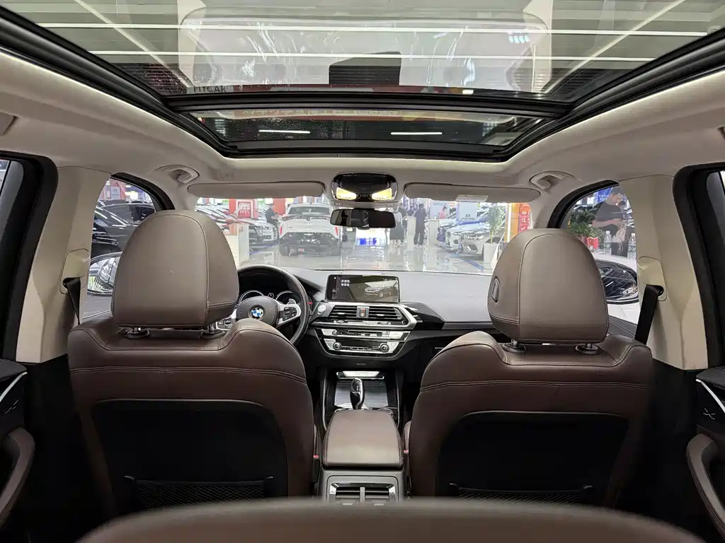 BMW X3 2019 — фото 16