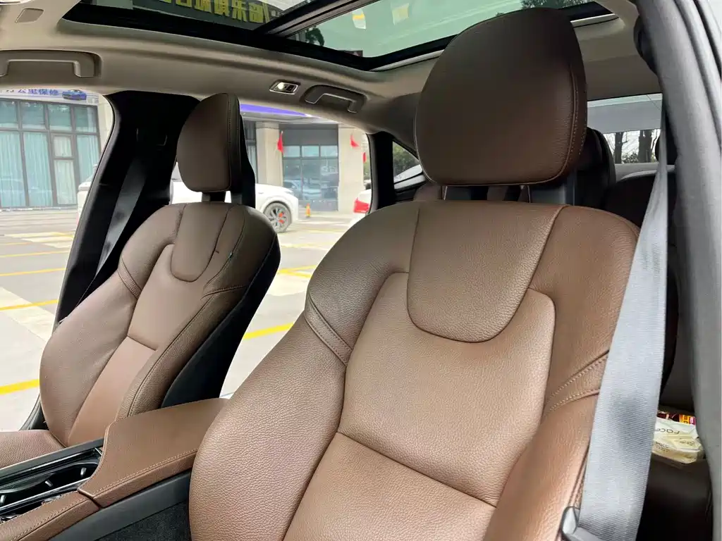 Volvo S90 2018 — фото 14