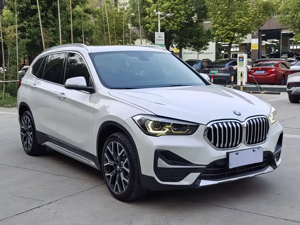 BMW X1 2020 — фото 6