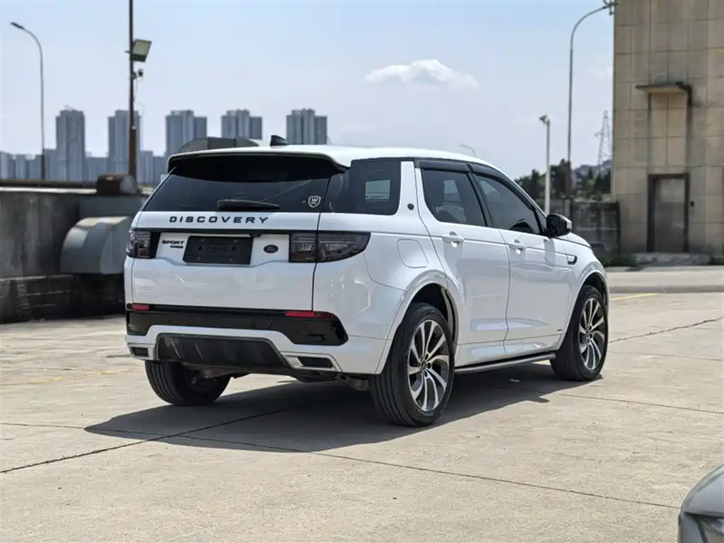Land Rover Discovery Sport 2021 — фото 13