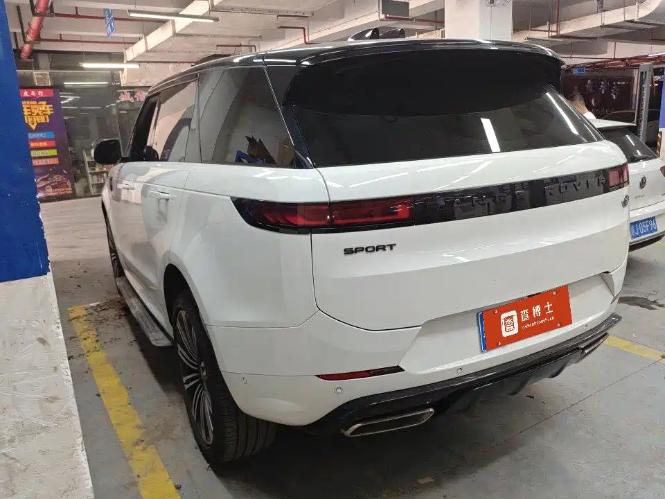 Land Rover Sport 2023