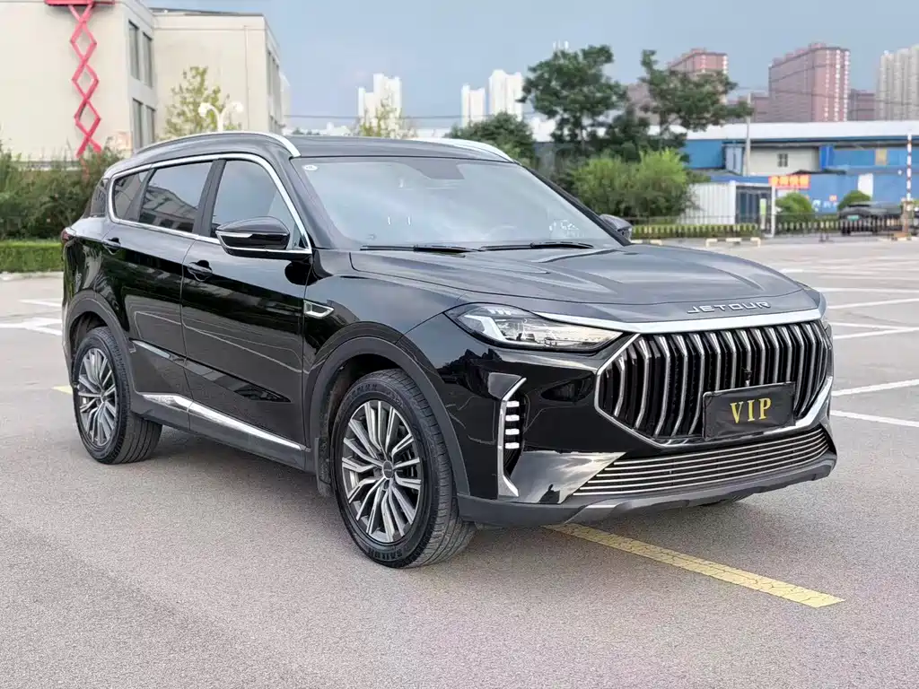 Jetour X70 PLUS 2023 — фото 1