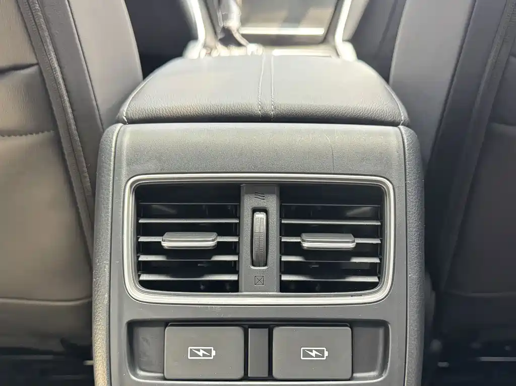 Honda Accord 2022 — фото 12
