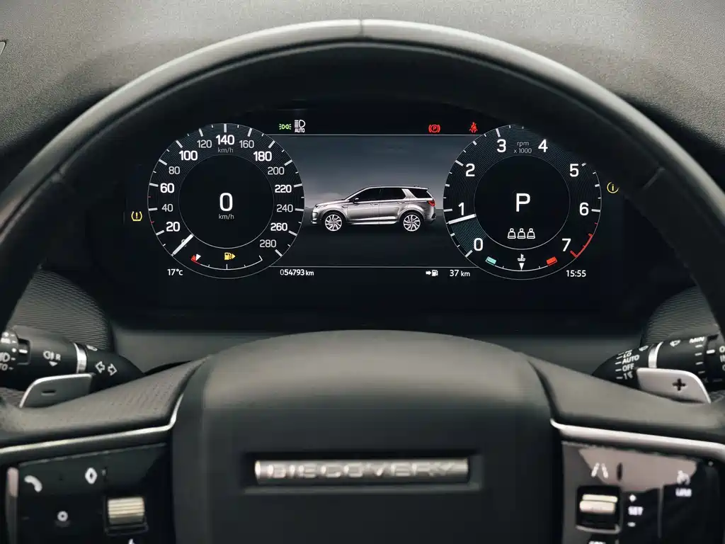 Land Rover Discovery Sport 2023 — фото 7