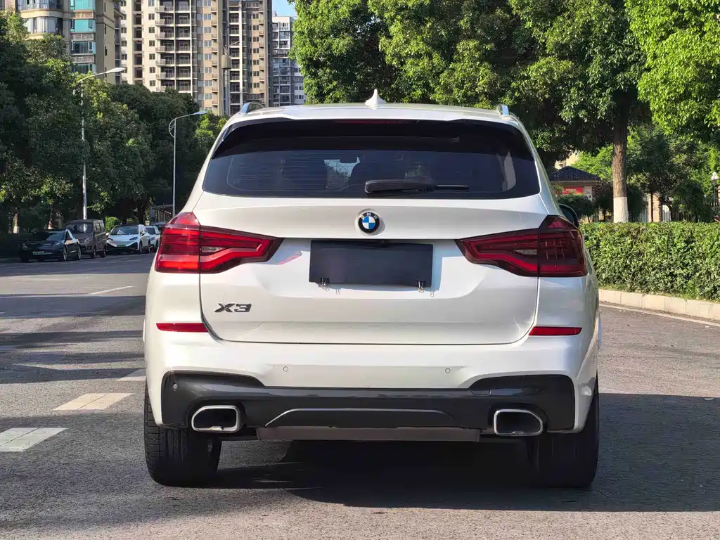 BMW X3 2019 — фото 15