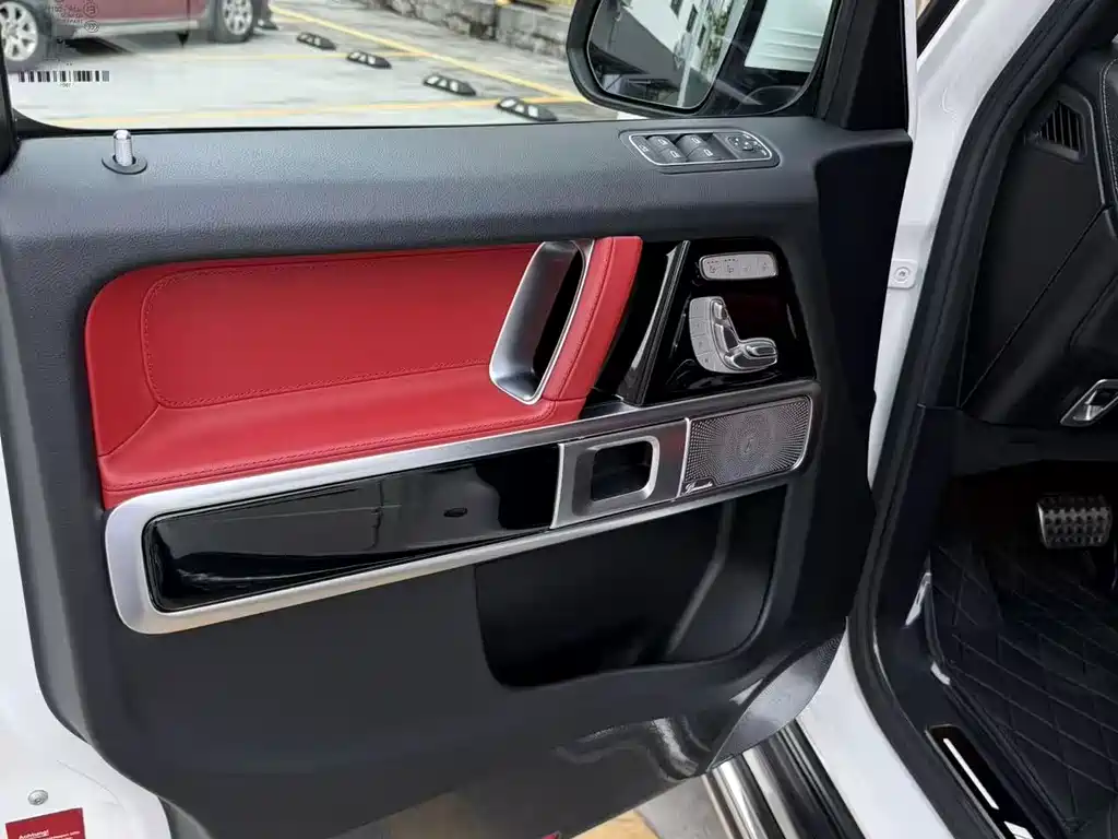 Mercedes-Benz G-Class AMG 2020 — фото 21