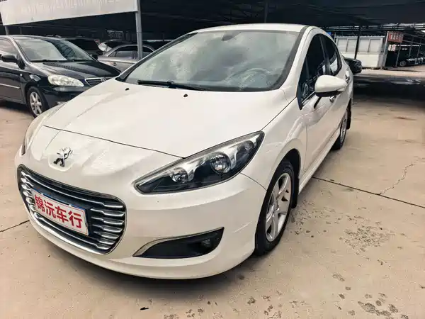 Peugeot 308 2014