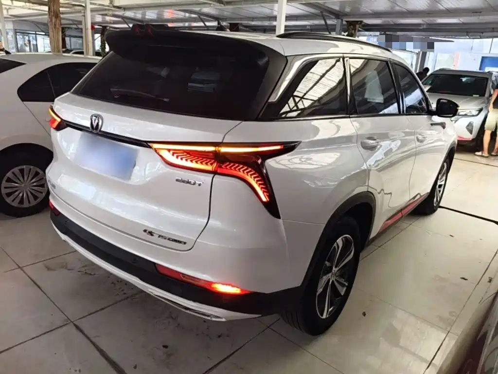 Changan CS75PLUS 2019 — фото 7