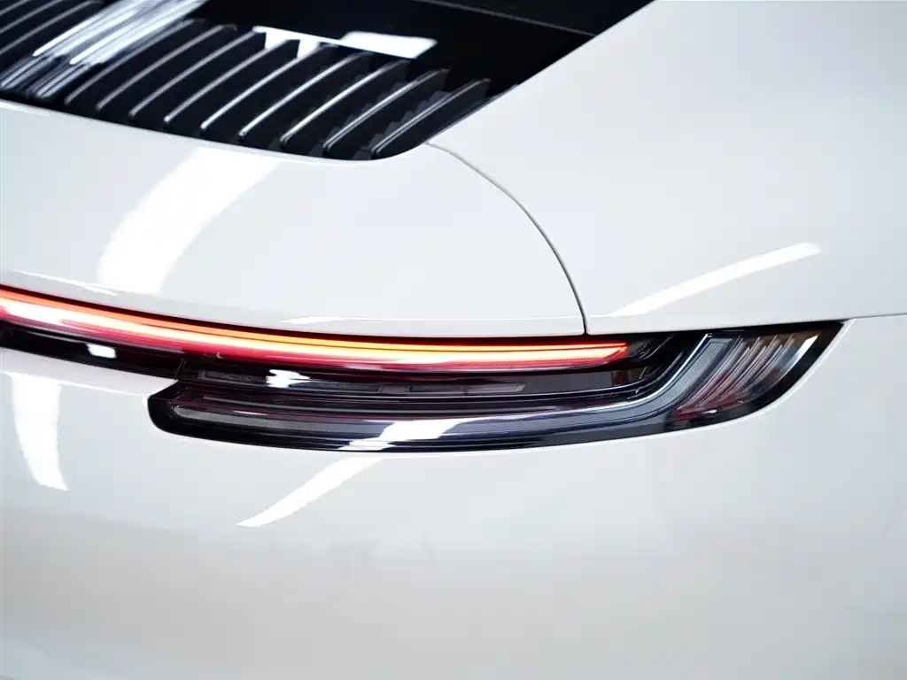 Porsche 911 2023 — фото 4