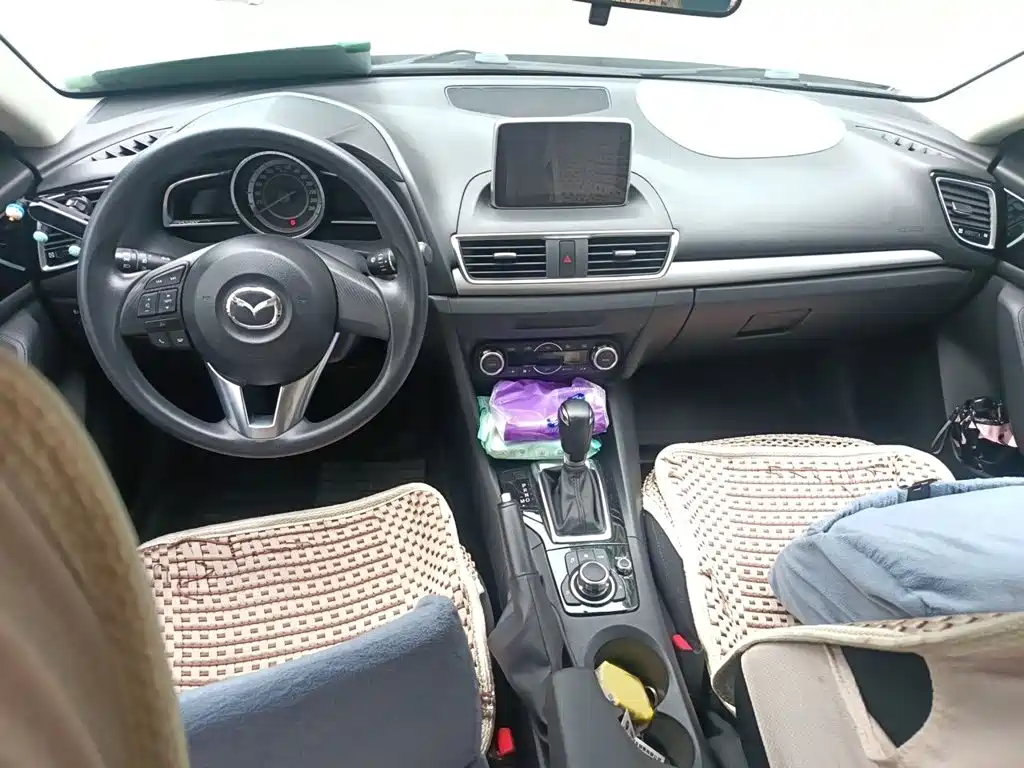 Mazda 3 Axela 2015 — фото 13