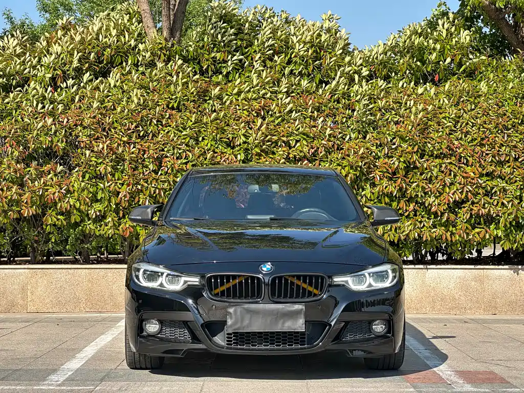 BMW 3 Series 2019 — фото 2