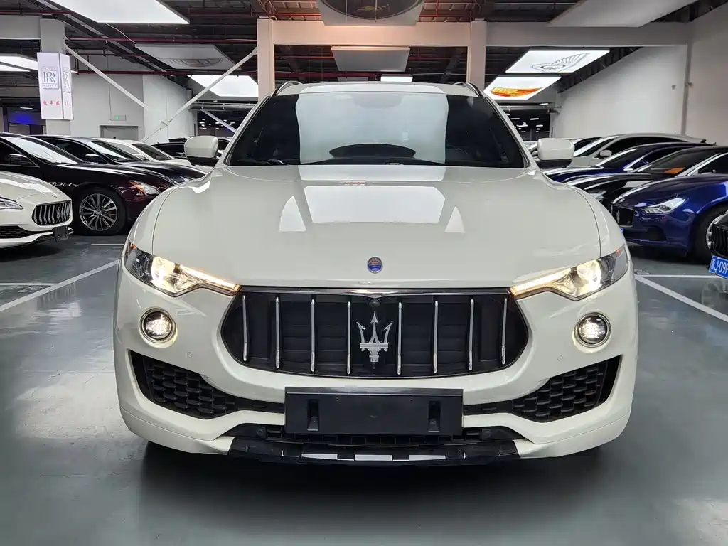 Maserati Levante 2021