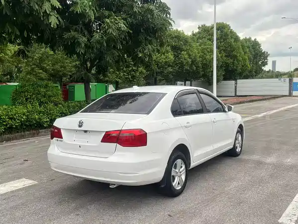 Volkswagen Jetta 2014