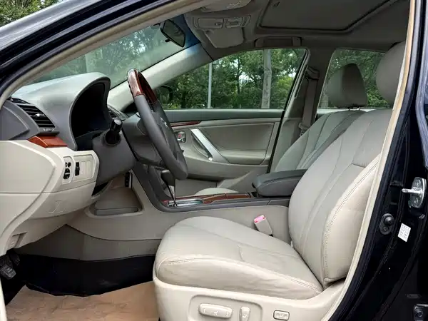 Toyota Camry 2014
