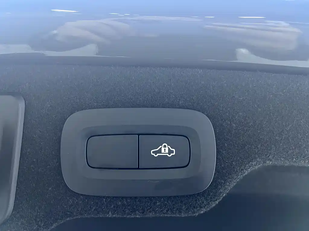 Volvo S90 2021 — фото 24