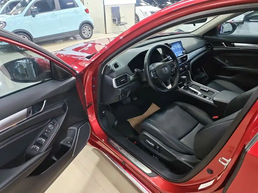 Honda Inspire 2019 — фото 12
