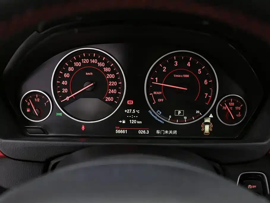 BMW 3 Series 2016 — фото 13