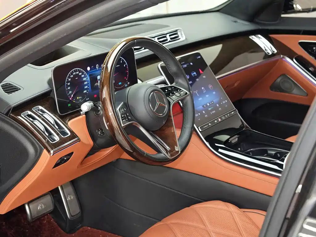 Mercedes-Benz Maybach S-Class 2021 — фото 14